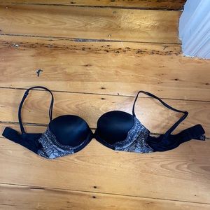 Very sexy Multi-way bra by Victoria’s Secret
